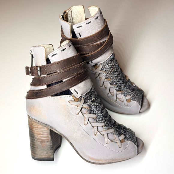 Freebird Women’s Eagle Strappy Ankle Heels Sandals Open Toe Booties Size - 7 - Picture 4 of 12